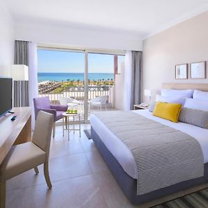 Superior Queen or Twin Bed Pool & Sea View